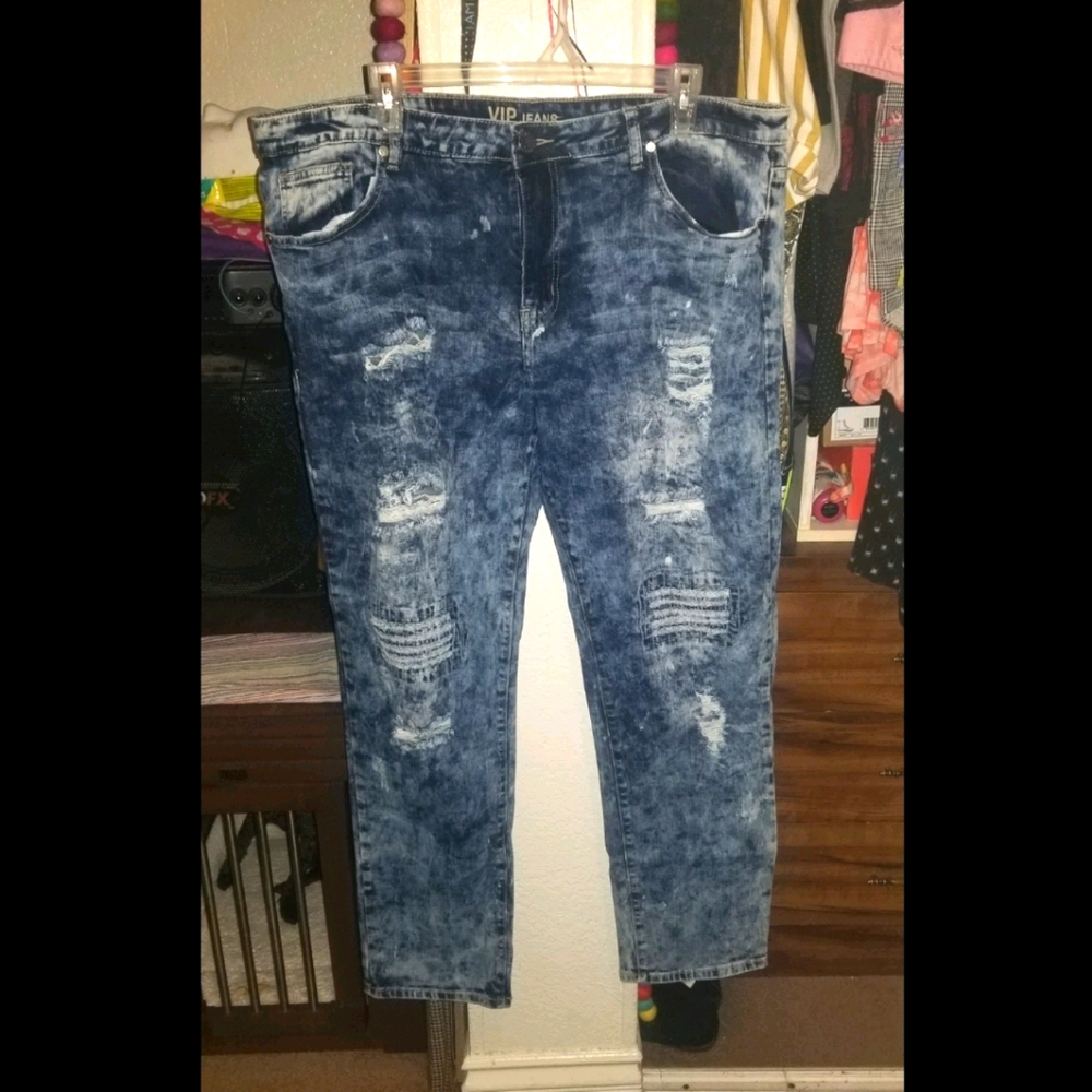 Ripped Acid Washed Jeans